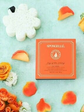 Spongelle Lily of the Valley Body Wash Infused Buffer Sponge 85g *BNIB